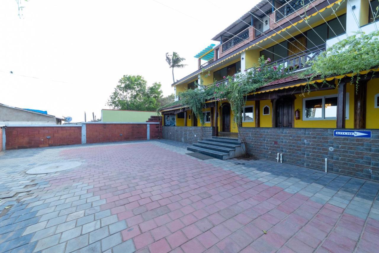 Mermaid Island Beach Resorts Пондичери Екстериор снимка