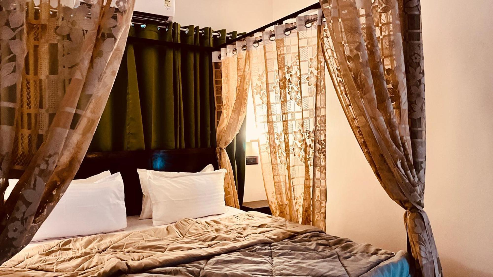 Mermaid Island Beach Resorts Пондичери Екстериор снимка